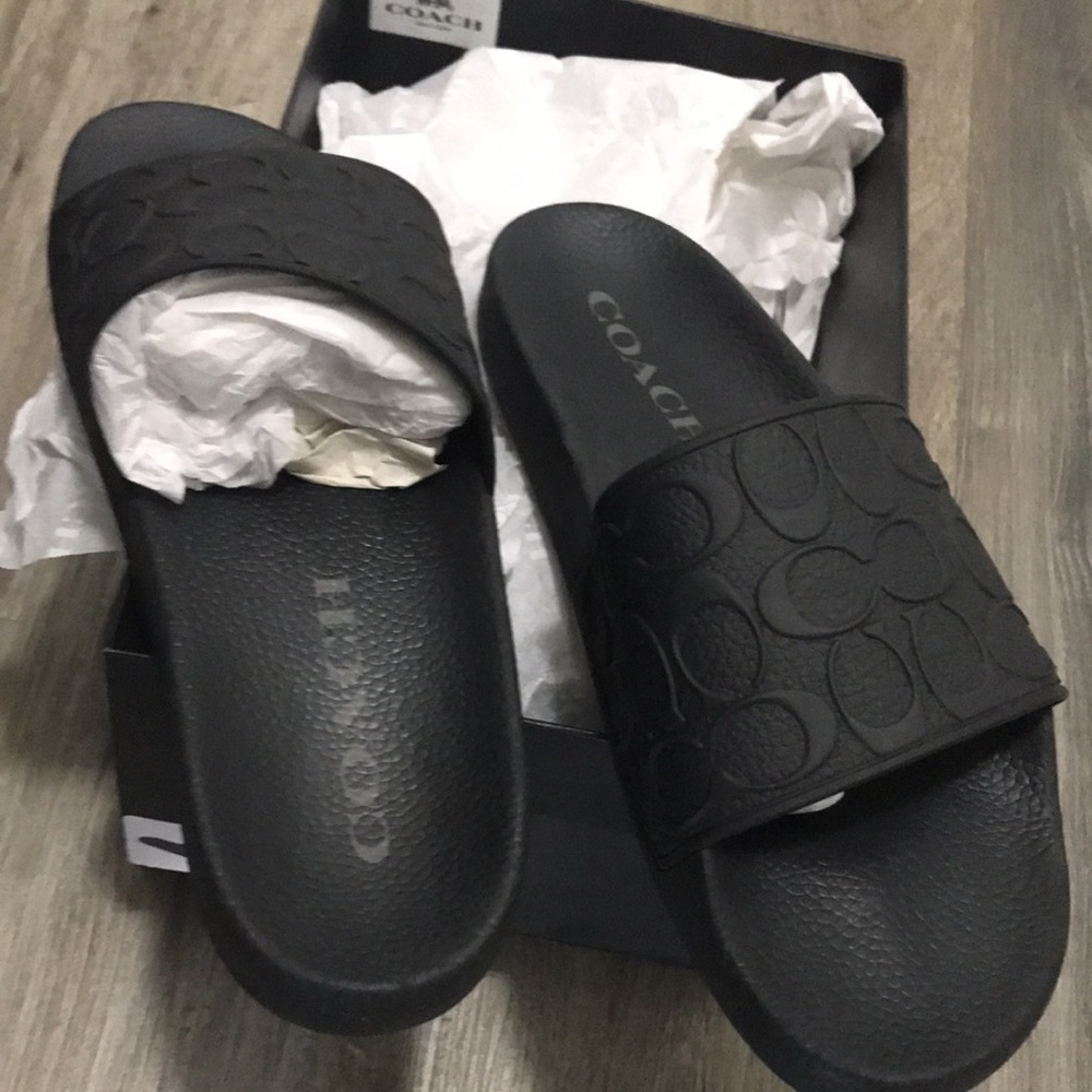 Coach Signature Slide - Picture 5 of 16